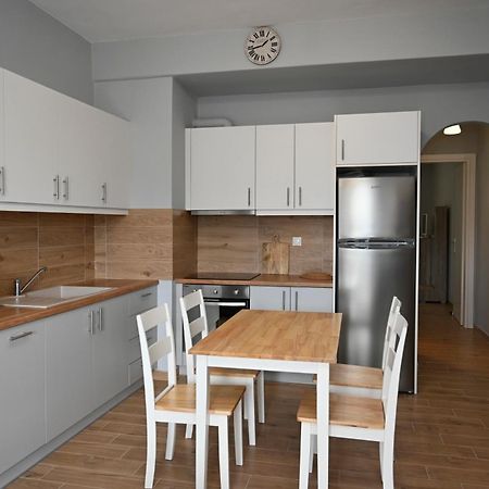 Tinos Deluxe Home Bagian luar foto
