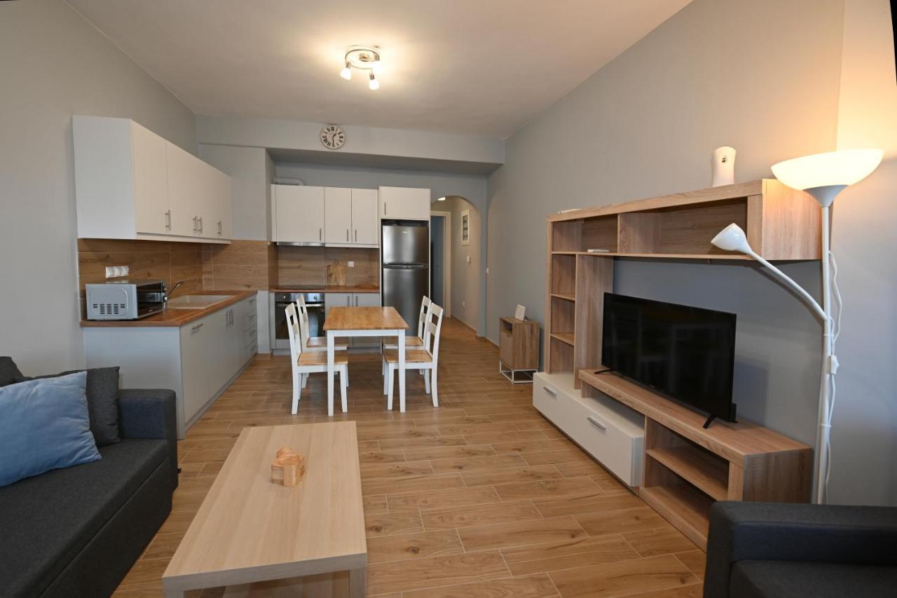 Tinos Deluxe Home Bagian luar foto