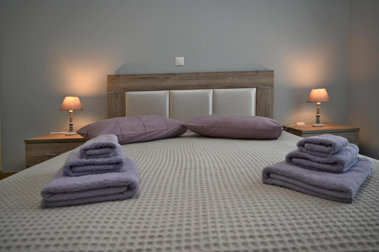 Tinos Deluxe Home Bagian luar foto