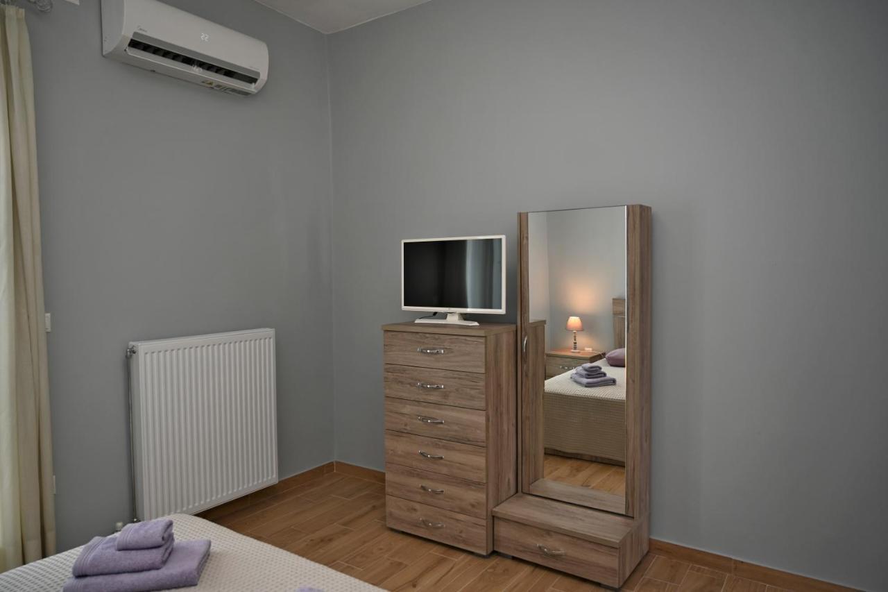 Tinos Deluxe Home Bagian luar foto