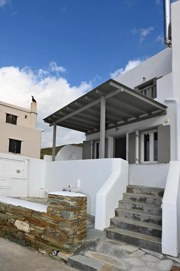 Tinos Deluxe Home Bagian luar foto