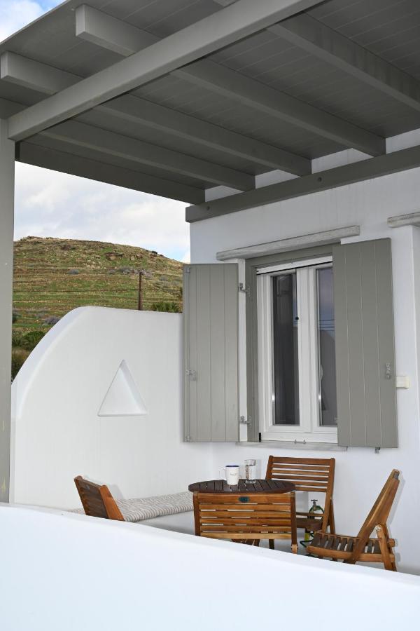 Tinos Deluxe Home Bagian luar foto