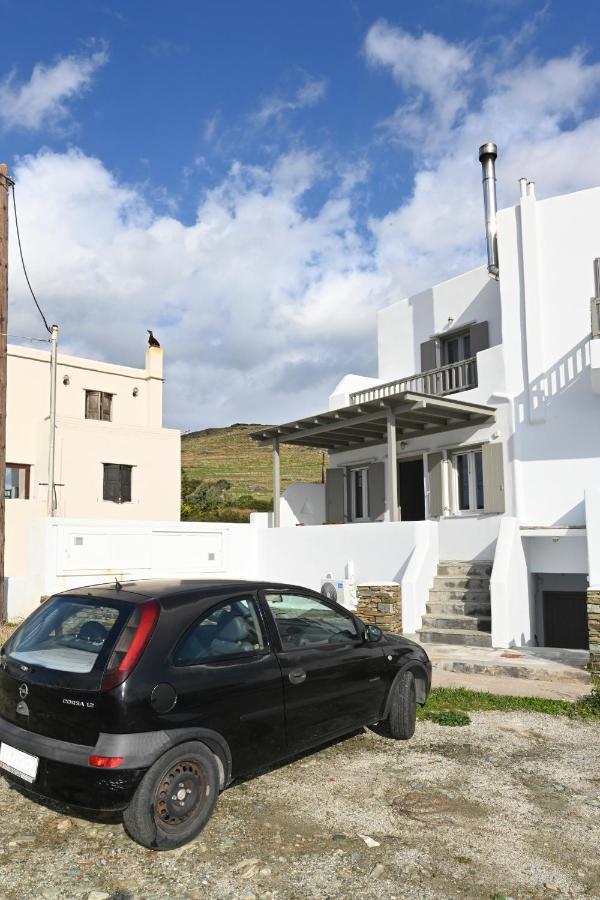Tinos Deluxe Home Bagian luar foto